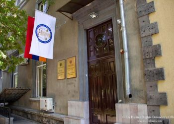 ՄԻՊ արագ արձագանքման խումբն այցելել է ՊՆ նախկին շենքում բնակված անձանց․ թույլատրվել է տեղադրել ժամանակավոր վրաններ