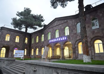 «Կապան» ԲԿ-ում հիվանդի հարազատները ծեծել են բժշկին և շտապօգնության մեքենայի վարորդին