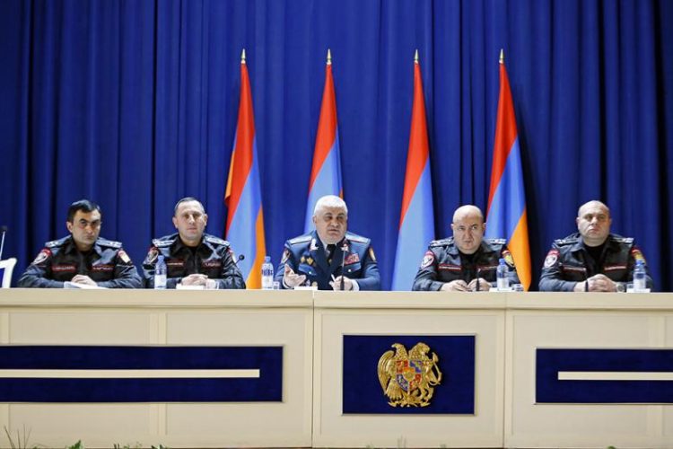 Полиция сообщила о росте в 2022 году оборота наркотиков и общего числа преступлений