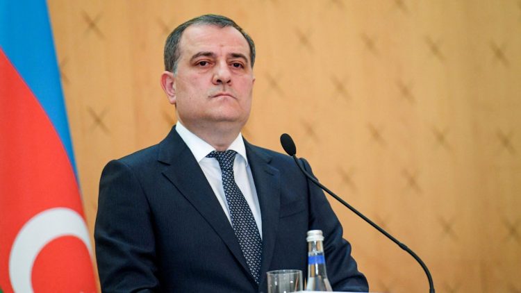 Глава МИД Азербайджана прокомментировал увольнение Варданяна с поста госминистра Арцаха