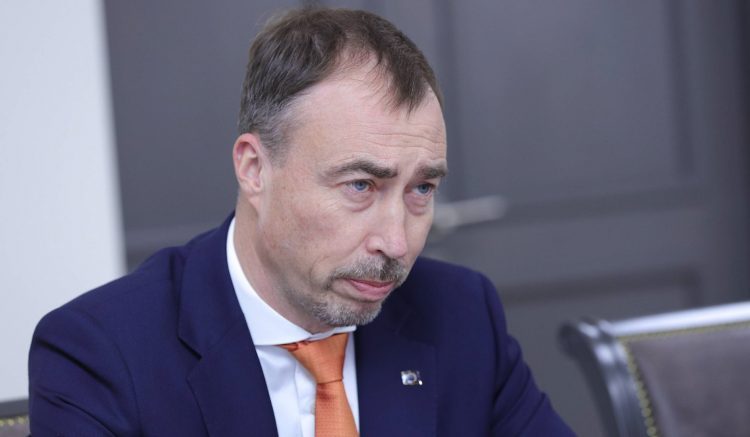Մյունխենյան հանդիպումների վերաբերյալ խորհրդակցությունների համար Երևան է ժամանել ԵՄ հատուկ ներկայացուցիչը