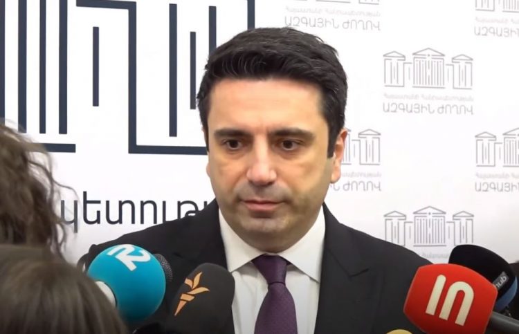 Խաղաղության պայմանագրի առնվազն 3-4 կետերի շուրջ տարաձայնություն կա․ Ալեն Սիմոնյան