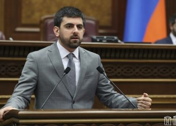 Սարգիս Խանդանյանը կփոխարինի Էդուարդ Աղաջանյանին