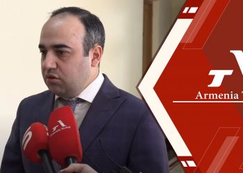 ԱՍՀ փոխնախարար Դավիթ Խաչատրյանի ճեպազրույցը (ուղիղ)
