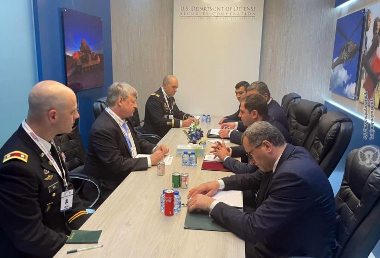 Պապիկյանը Պենտագոնի ներկայացուցչի հետ քննարկել է ռազմատեխնիկական համագործակցության հնարավորությունները