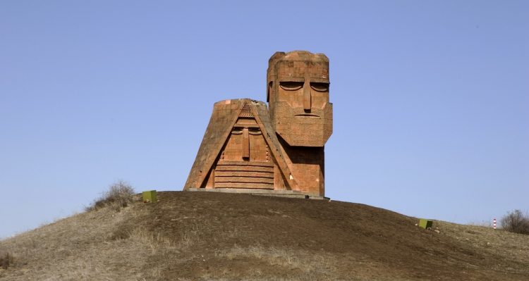В Арцахе пройдет акция с требованием отставки командующего российскими миротворцами