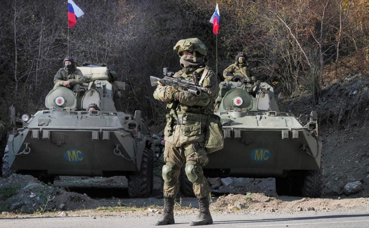 В церквях Армении и Диаспоры проходит общенациональная молитва за Арцах (прямое включение)