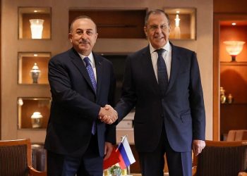 Лавров заявил Чавушоглу о невозможности зерновой сделки без учета интересов России