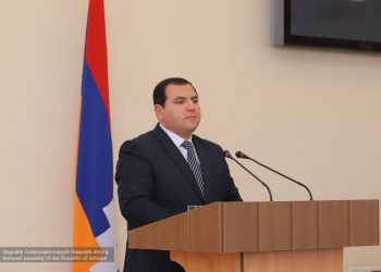 «Մեր դիակներից մեկի վրա 20-ից ավելի հրազենային կրակոց է եղել». Արցախի պետնախարար