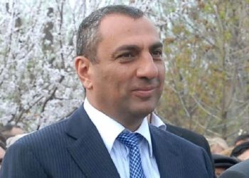 Սամվել Ալեքսանյանի քրոջ որդին ու նրա վարորդը տեղափոխվել են Ձերբակալվածների պահման վայր․ ԶԼՄ