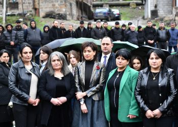 Աննա Հակոբյանը 44-օրյա պատերազմում անմահացած հերոսի տարեդարձին է մասնակցել