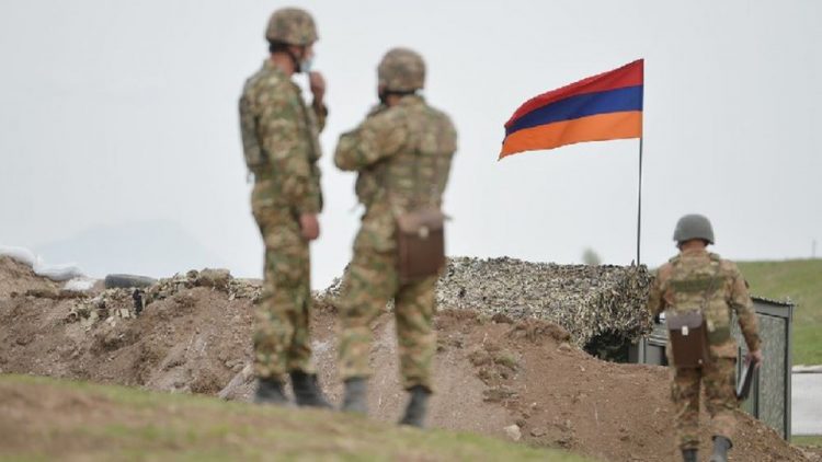 Пострадавшие при сентябрьской агрессии Азербайджана 67 военных получат по 500 тысяч драмов