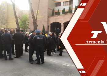 Զոհված զինծառայողների հարազատների ակցիան ՔԿ-ի մոտ. ուղիղ