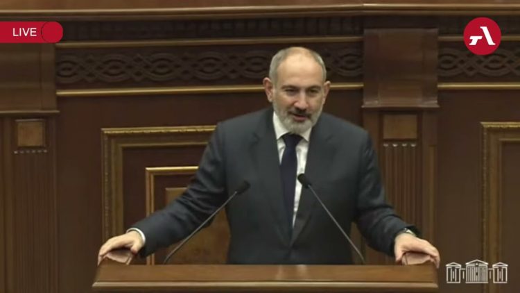 Փաշինյանը իրանական ԱԹՍ-ներ օգտագործելու մասին հայտարարությունն անվանել է տեղեկատվական պատերազմ