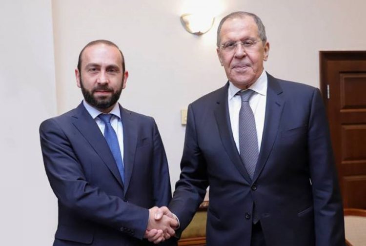 Мирзоян указал Лаврову на потерю Россией контроля над Лачинским коридором