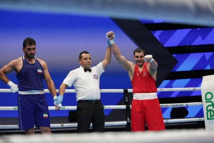 Армянский боксер Нарек Манасян вышел в четвертьфинал чемпионата мира