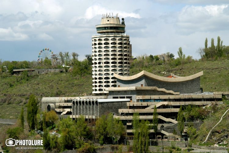 Հայաստանում քրեական գործ է հարուցվել «Կուկուրուզնիկի» շրջակայքի հողամասի վաճառքի փաստով