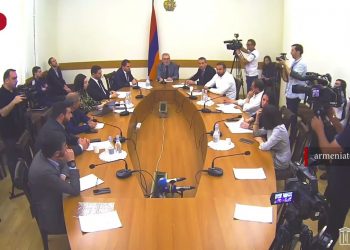 Պաշտպանության նախարարը ներկայացրել է իգական սեռի զինծառայության մանրամասները