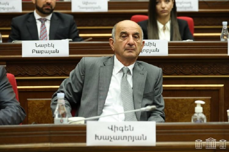 Скончался депутат парламента от правящей партии Армении Виген Хачатрян