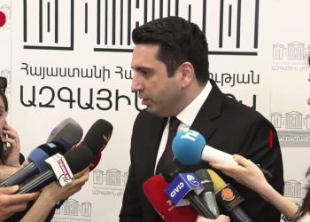 Հենց Բաքվին է վնասելու ղարաբաղցիների իրավունքները հաշվի առնելու անպատրաստության մասին հայտարարությունը․ ԱԺ նախագահ
