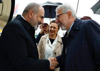 Նիկոլ Փաշինյանը ժամանել է Թուրքիա․ նրան դիմավորել է Սերդար Քըլըչը