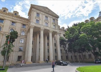 Բաքուն մեկնաբանել է Վաշինգտոնում Միրզոյանի հետ Բայրամովի հանդիպման հետաձգումը