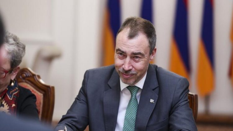 Պետք է դադարեցնել կրակոցները․ Կլաարն անդրադարձել է հայ-ադրբեջանական սահմանային լարվածությանը