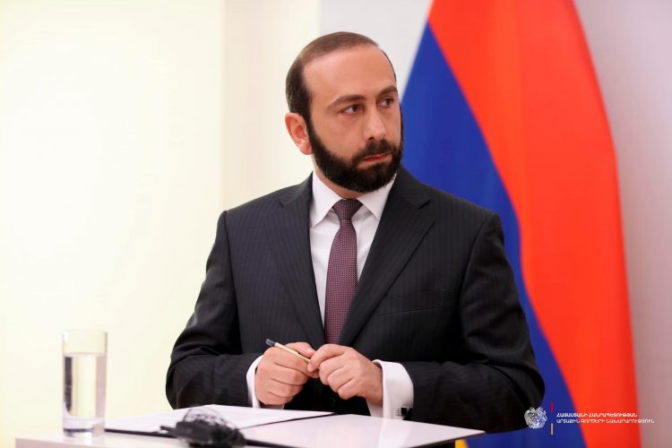 Мирзоян заявил, что пришло время продолжить переговоры между Ереваном и Анкарой