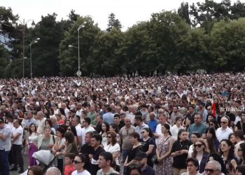 Արցախի պետնախարարն ազդարարեց համապետական ամենօրյա հանրահավաքների մեկնարկի մասին