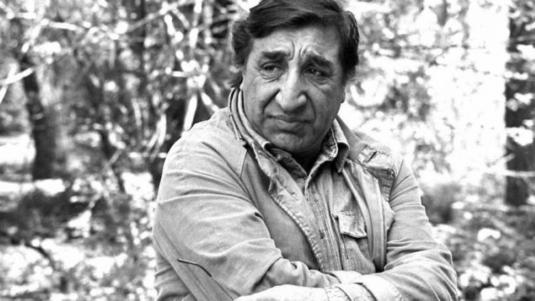 «Թատրոնն աղոթքի տեղ է, թև ու թռիչք»․ այսօր Մհեր Մկրտչյանի ծննդյան օրն է