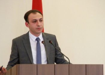 Հայաստանի հանրային հեռուստատեսության կողմից Արցախը Լեռնային Ղարաբաղով փոխարինելը տարակուսանք է առաջացնում․ Արցախի ՄԻՊ