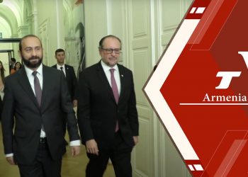 Главы МИД Армении и Австрии проводят пресс-конференцию (прямое включение)