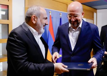 Փաշինյանը Միշելին է հանձնել Արայիկ Հարությունյանի նամակը