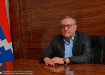 Արցախի ԱԺ-ի գիշերային խորհրդակցությունից հետո նրա նախագահը միացել է նստացույցին
