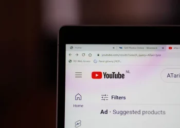 YouTube-ը սկսել է փորձարկել մեղեդու միջոցով երգեր որոնելու գործառույթը