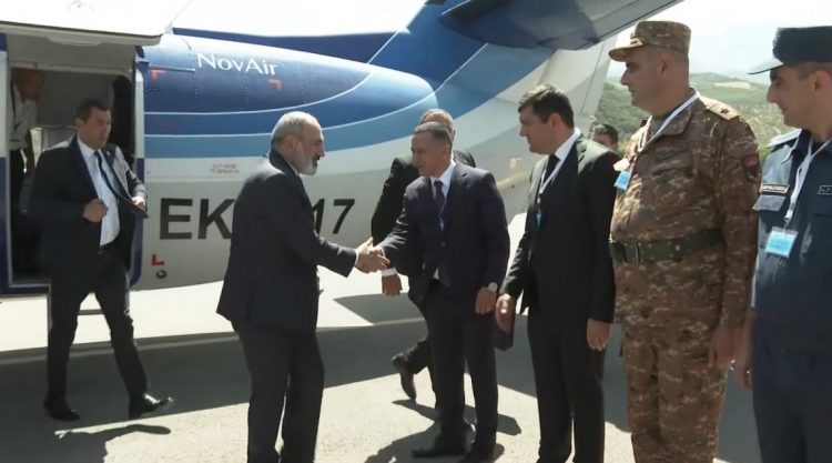 СМИ узнали о холодном отношении Пашиняна к кандидатам в губернаторы Сюника