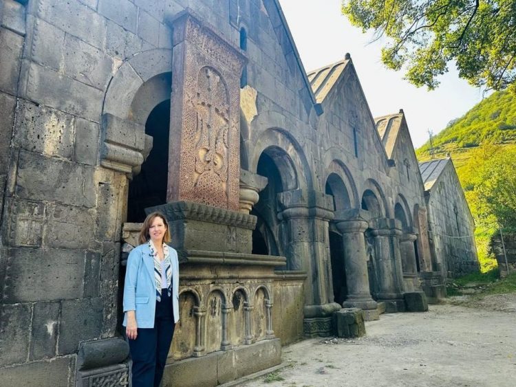 ՀՀ-ում ԱՄՆ դեսպանն այցելել է Սանահին վանական համալիր