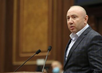 «Հայաստան» խմբակցության պատգամավոր Անդրանիկ Թևանյանը վայր է դրել մանդատը