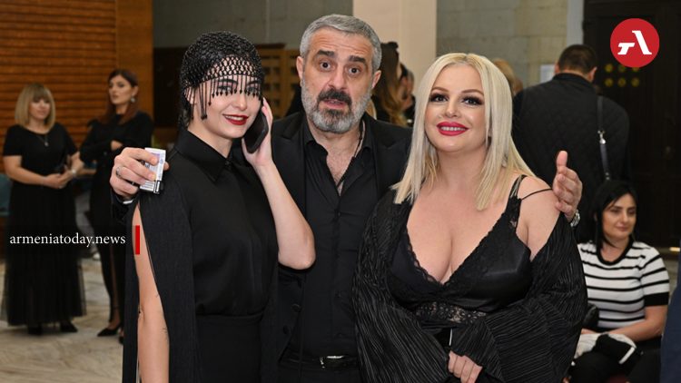 «Սևազգեստ կանայք»․ ռեժիսորն ու դերասանները պատմում են տխուր անվանումով ուրախ ֆիլմի ստեղծման մասին