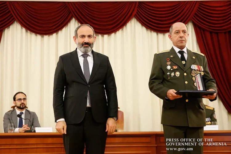Փաշինյանի որոշմամբ Սարգիս Հովհաննիսյանն ազատվել է ՊՊԾ պետի պաշտոնից