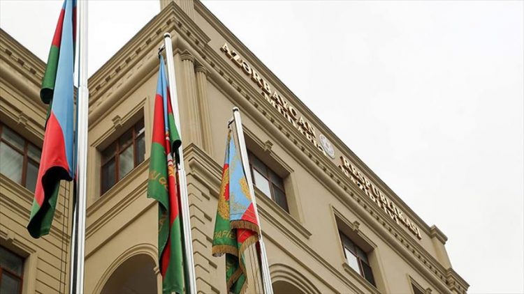 Минобороны Азербайджана сообщило о двух погибших от взрыва мины