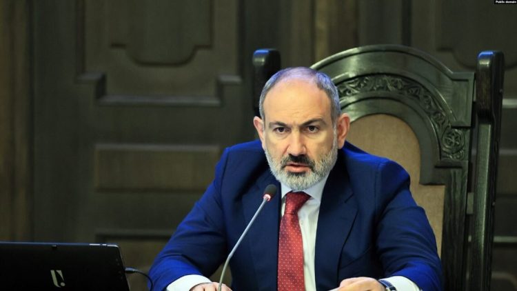 Пашинян назвал целью атаки Баку на Нагорный Карабах вовлечение Армении в конфликт