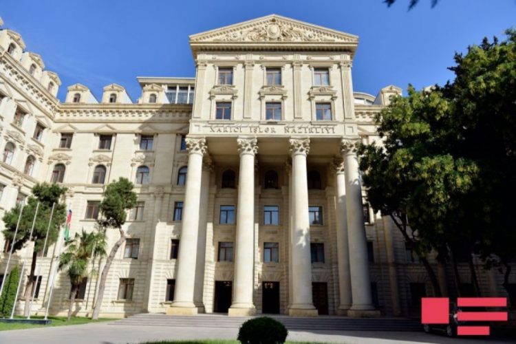 Баку обвинил премьера Армении в политической манипуляции