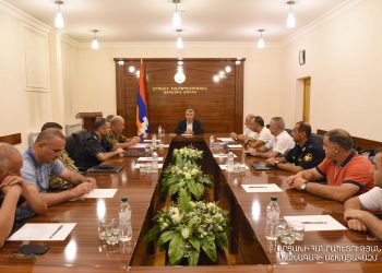 Արցախի պաշտոնյաները քննարկել են մարտահրավերներին դիմագրավելու քայլերը և նոր նախագահ ընտրելու հարցը