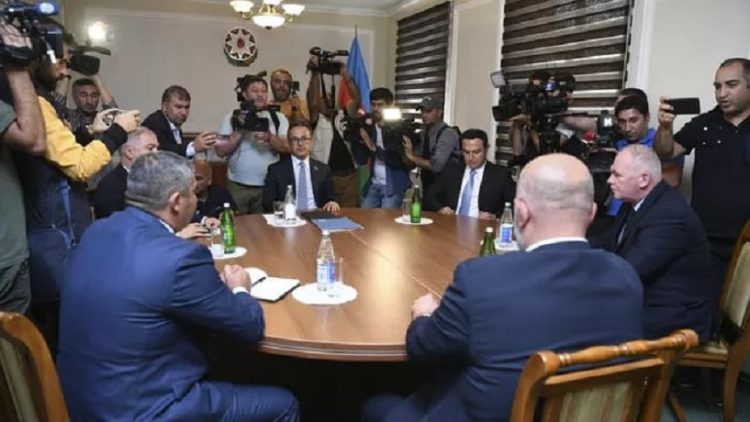 Եվլախում ավարտվել է Արցախի և Ադրբեջանի պատվիրակությունների հանդիպումը