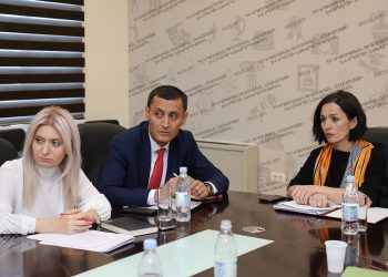 ԼՂ-ից բռնի տեղահանված երեխաները պետք է արագ ընդգրկվեն ուսումնական գործընթացում. ԿԳՄՍՆ