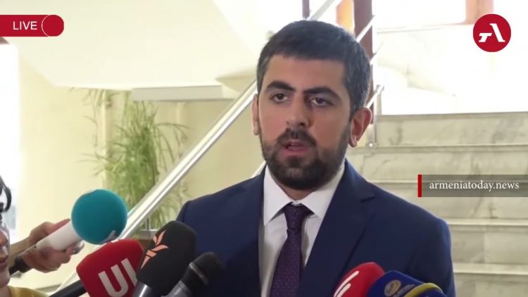 Минздрав разъяснил порядок получения арцахцами медпомощи в Армении в рамках госзаказа
