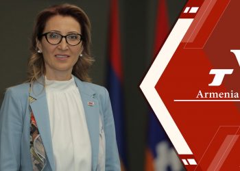 Մանե Թանդիլյանը մասնակցում է Երևանի ավագանու ընտրությունների քվեարկությանը (ուղիղ)