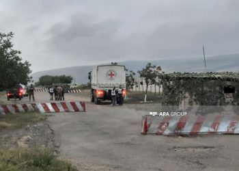 ԿԽՄԿ-ն մարդասիրական օգնություն է հասցրել Ստեփանակերտ՝ մաժամանակ Լաչինով ու Աղդամով