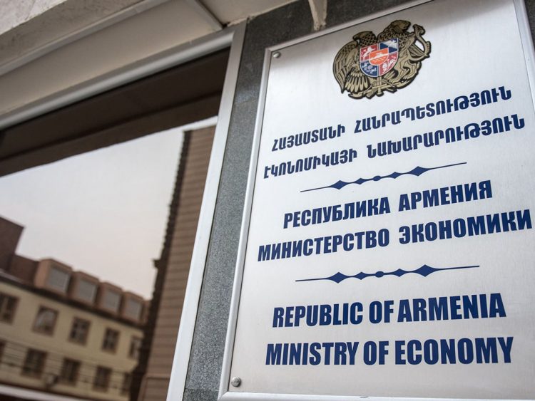 Armenia Today узнала об обсуждении в правительстве Армении торговли с Азербайджаном (обновлено)